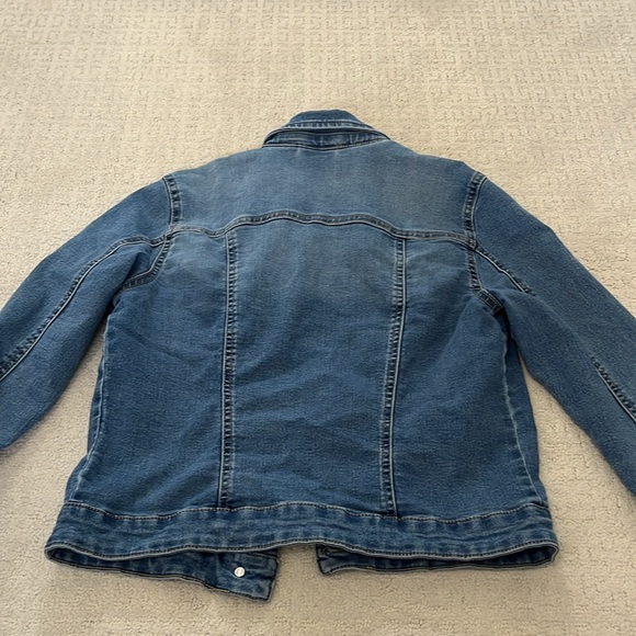 Denim jacket - Picture 6 of 6